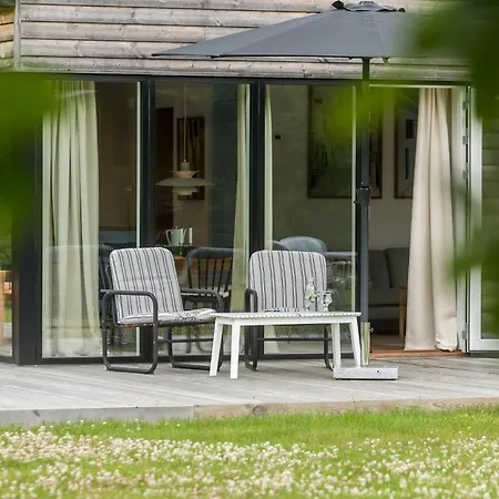 Prázdninový dům 3 Bedroom In *