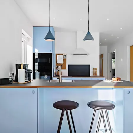 3 Bedroom In 別荘 *